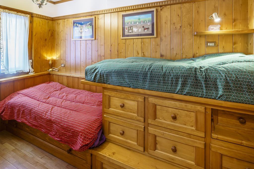 Villa Franchetti - Stayincortina Cortina dʼAmpezzo Exteriör bild